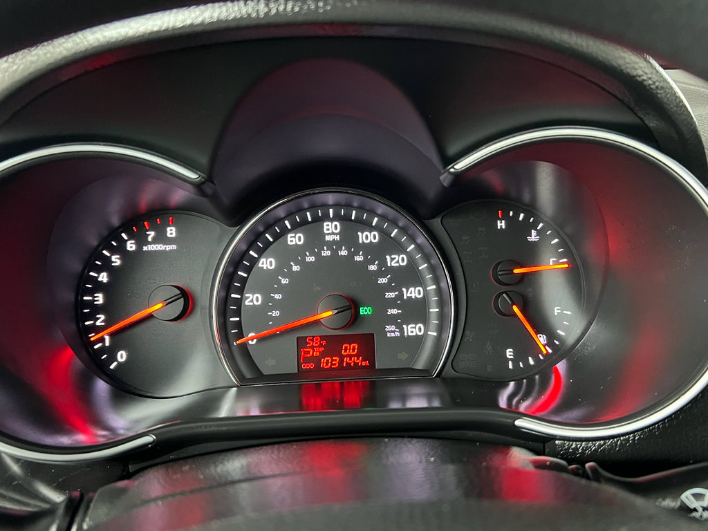 Used 2014 Kia Sorento LX image 26