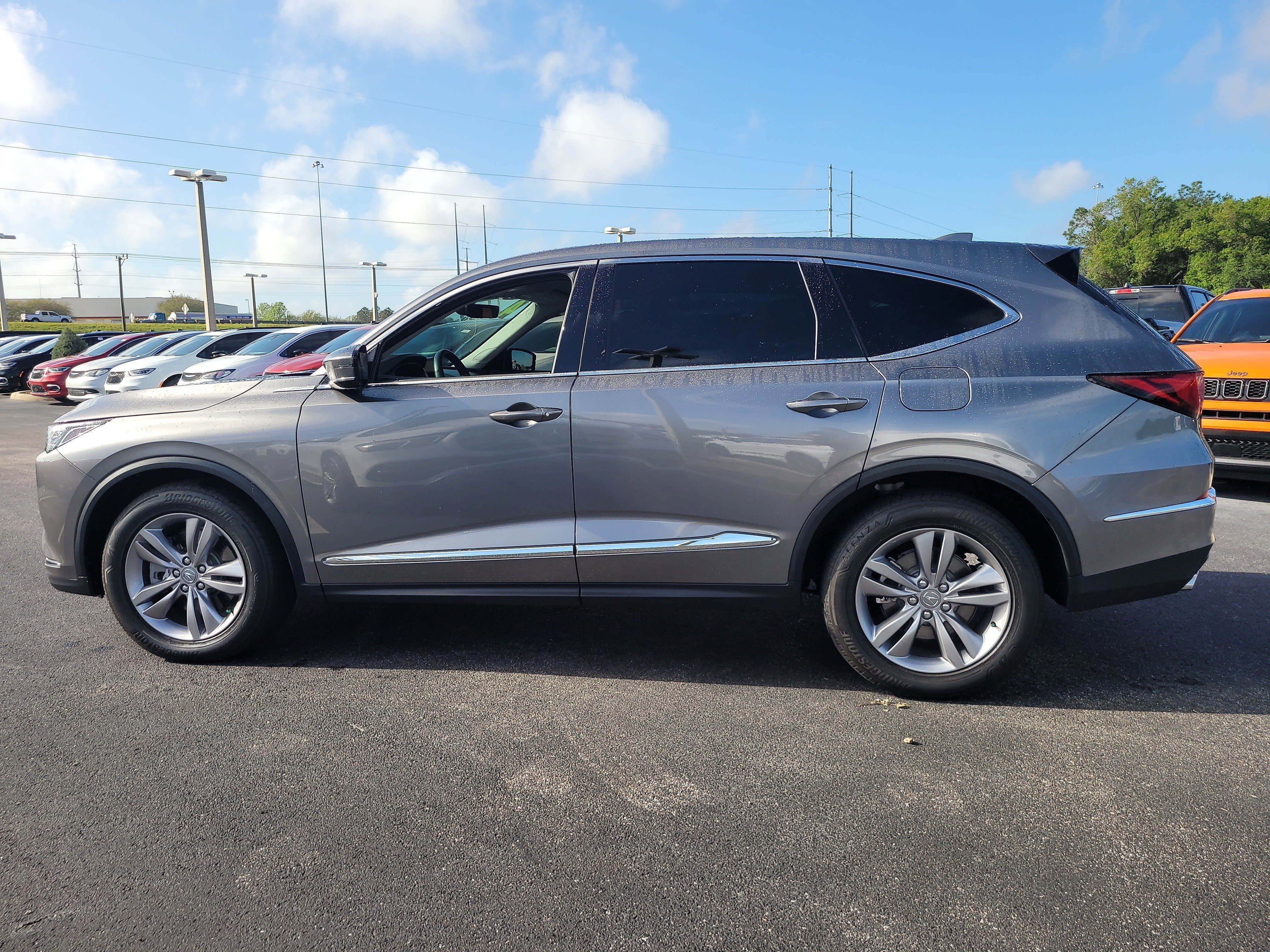 Used 2024 Acura MDX SH-AWD image 7