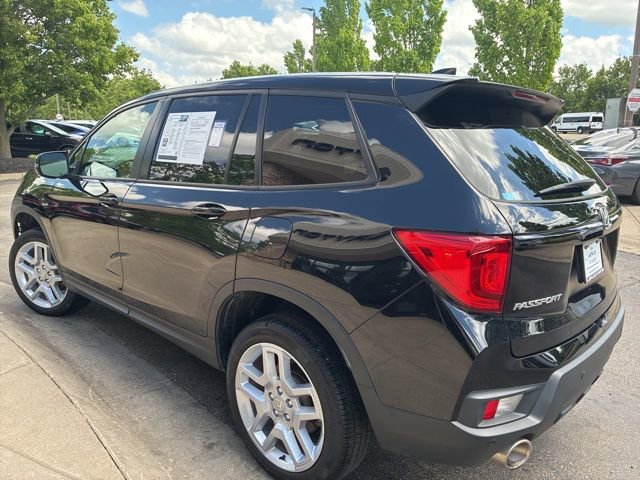 Used 2025 Honda Passport EX-L image 5