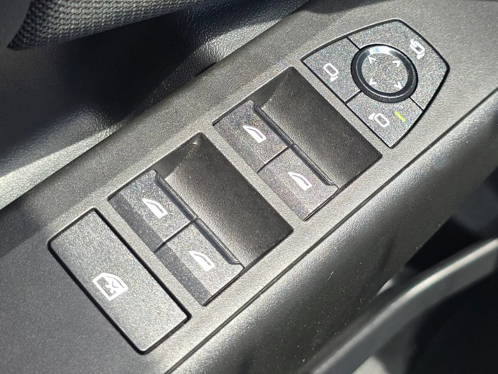 Used 2025 BMW X3 xDrive30i w/ M Sport Package AWD/4WD image 27
