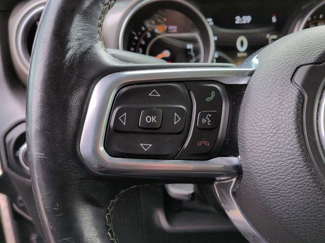 Used 2019 Jeep Wrangler Unlimited Sahara image 15