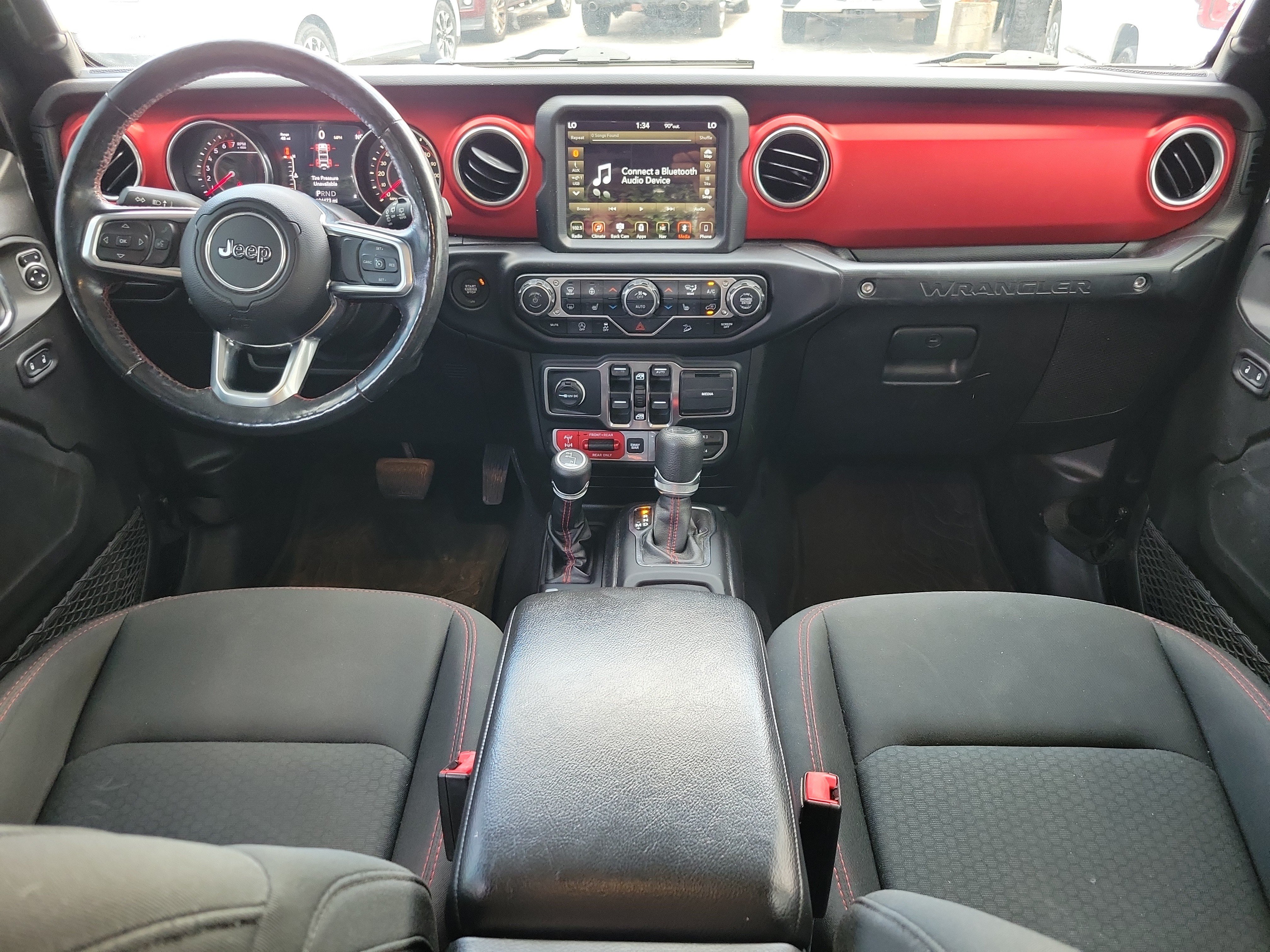 Used 2019 Jeep Wrangler Unlimited Rubicon w/ Dual Top Group AWD/4WD image 9