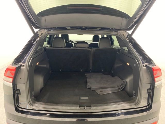 Used 2021 Volkswagen Atlas Cross Sport SEL image 38