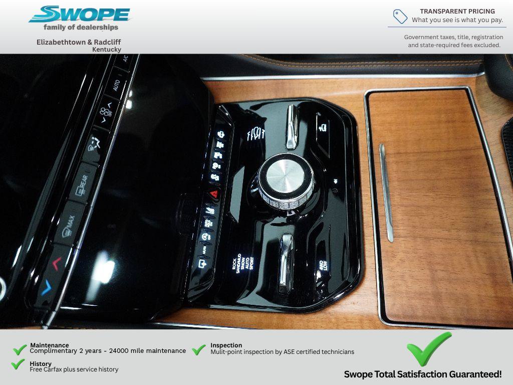 Used 2024 Jeep Grand Wagoneer Series III w/ Rear Seat Video Group 1 AWD/4WD image 26