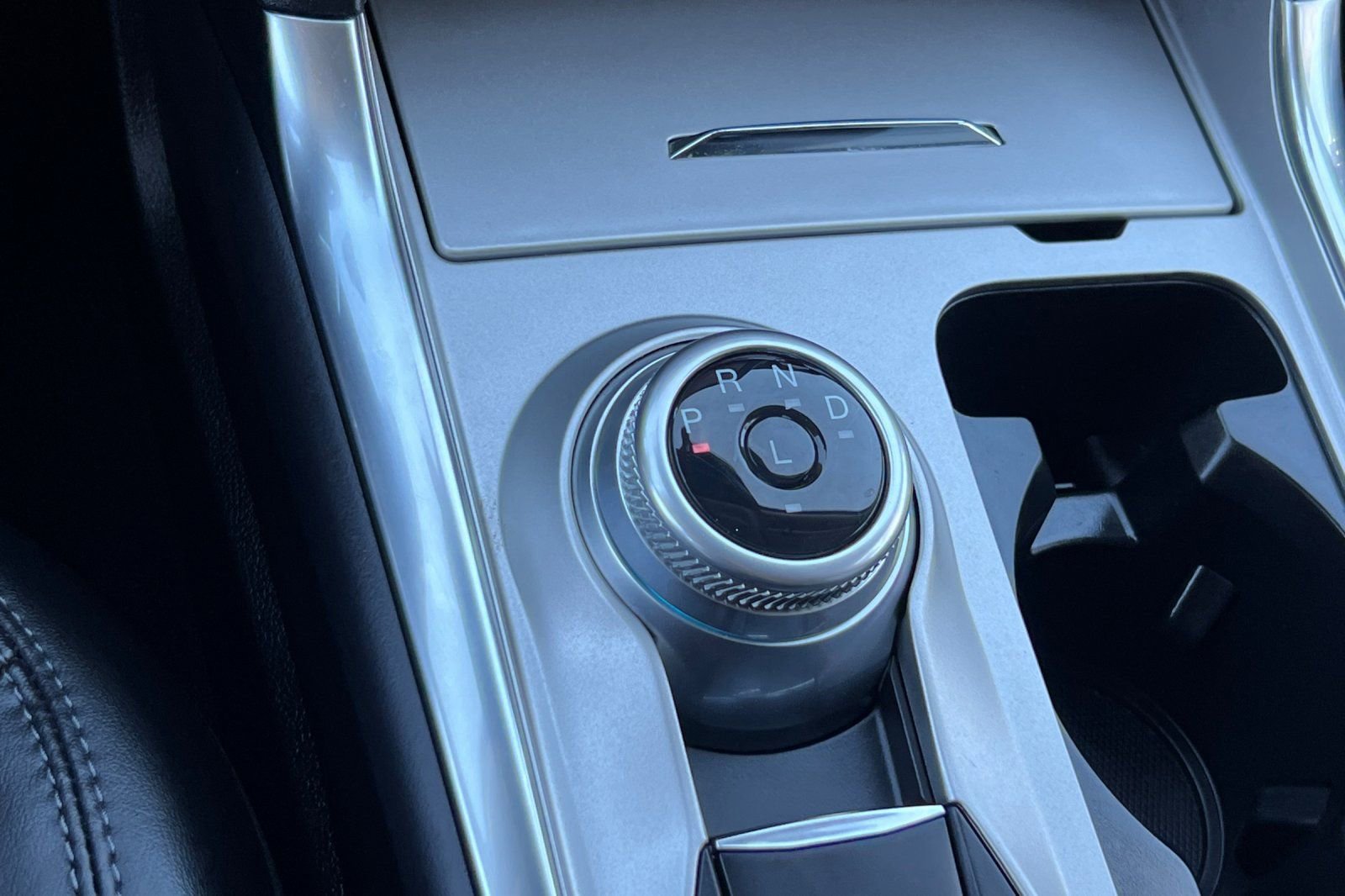 Certified 2023 Ford Explorer XLT w/ Equipment Group 202A image 22