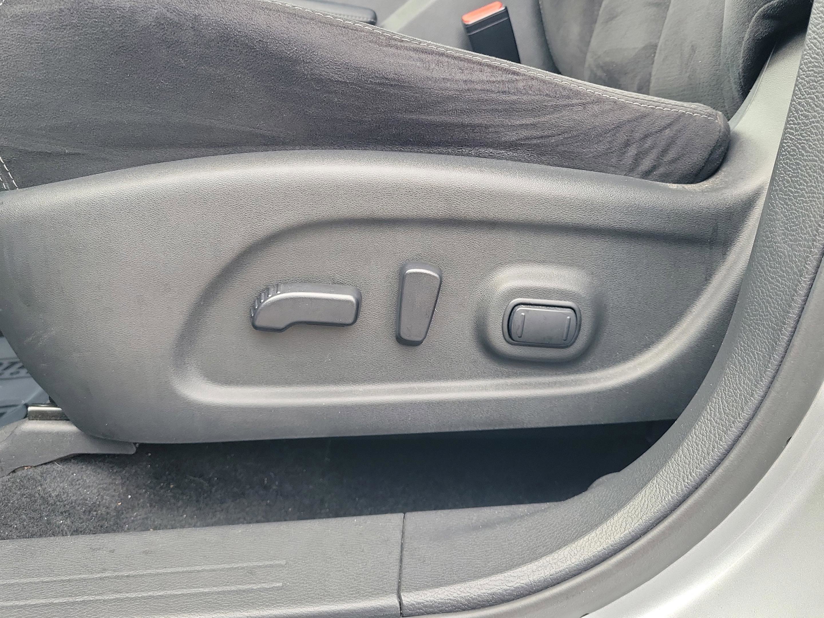 Used 2016 Nissan Murano SV image 23