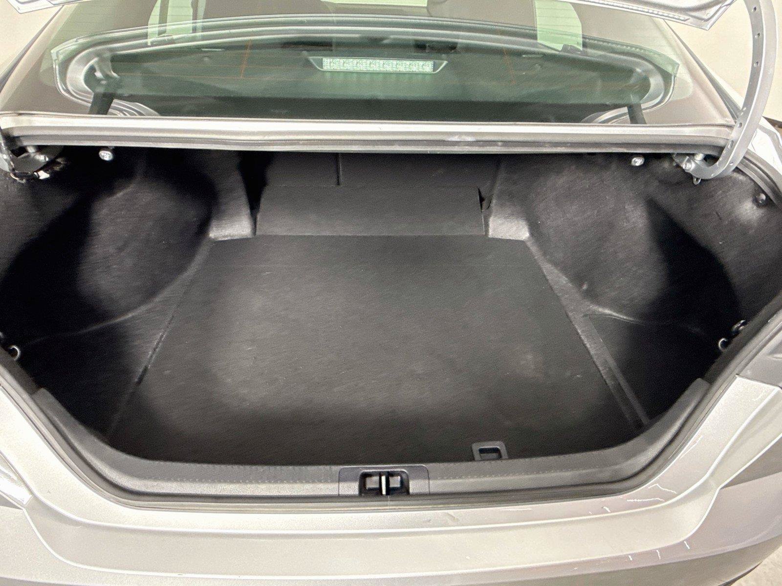 Used 2025 Toyota Camry LE FWD image 38
