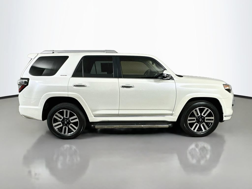 Used 2022 Toyota 4Runner Limited AWD/4WD image 7