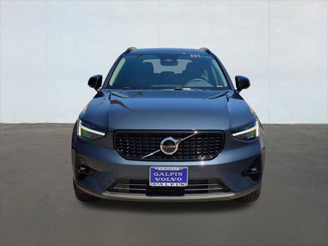 New 2026 Volvo XC40 B5 Ultra w/ Protection Package Premier AWD/4WD image 4