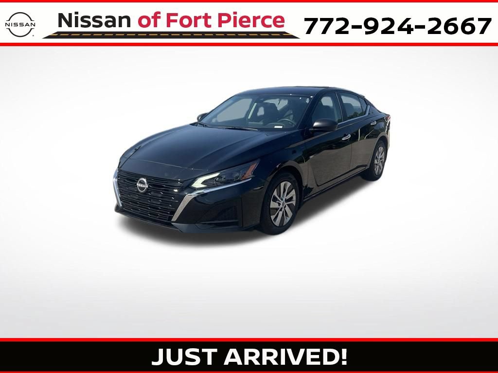 Certified 2025 Nissan Altima 2.5 S FWD image 1