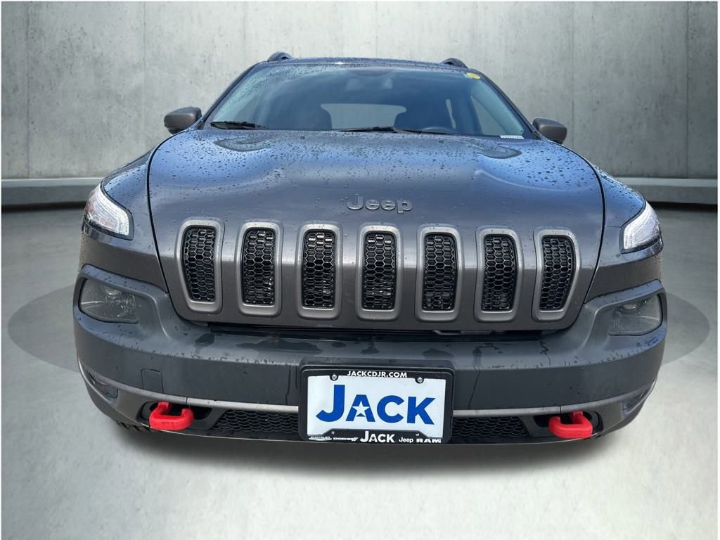 Used 2018 Jeep Cherokee Trailhawk w/ Cold Weather Group image 10