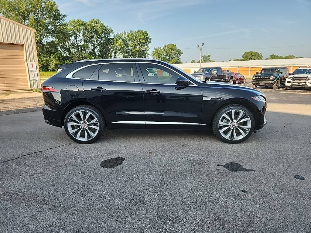 Used 2021 Jaguar F-PACE R-Dynamic S AWD/4WD image 4