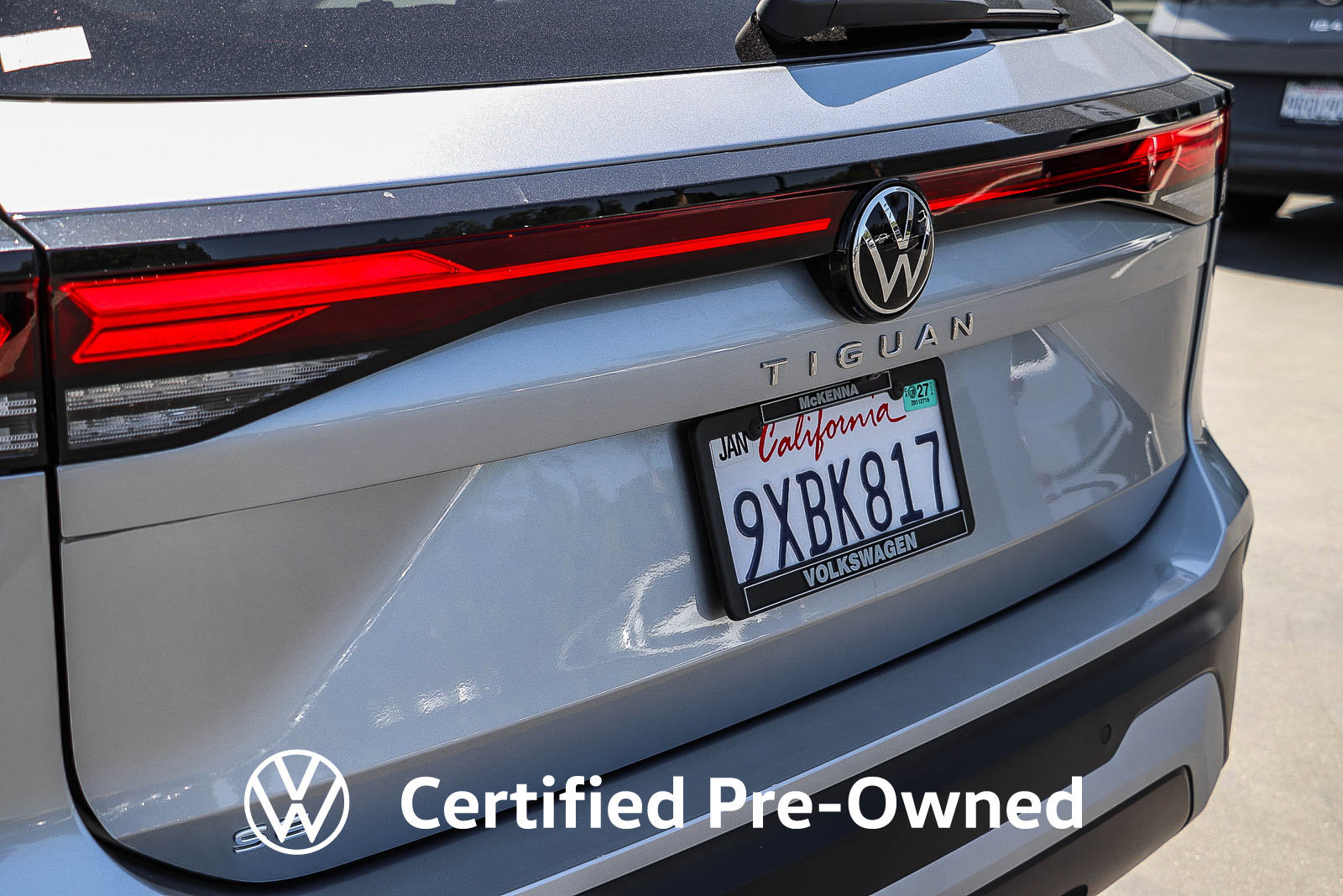 Used 2026 Volkswagen Tiguan SE FWD image 11