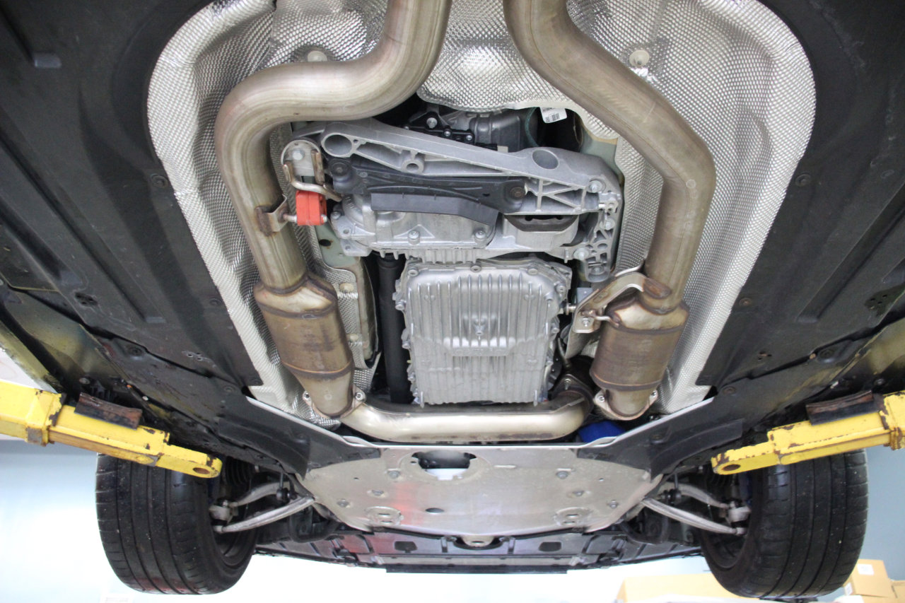 Used 2022 BMW M4 xDrive Competition image 99