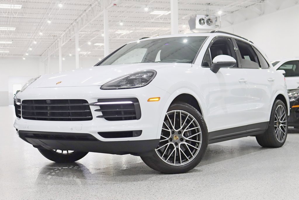 Used 2022 Porsche Cayenne Platinum Edition image 6
