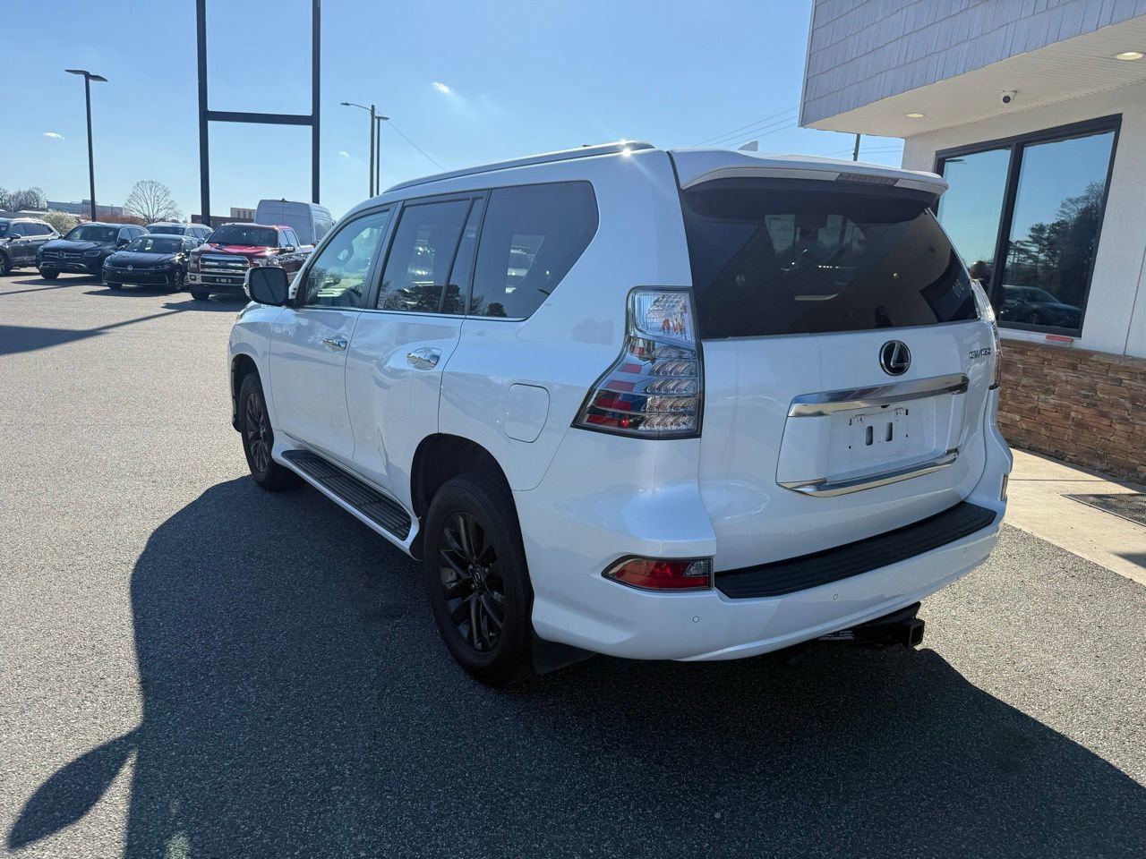 Used 2020 Lexus GX 460 Premium w/ Premium Package image 6