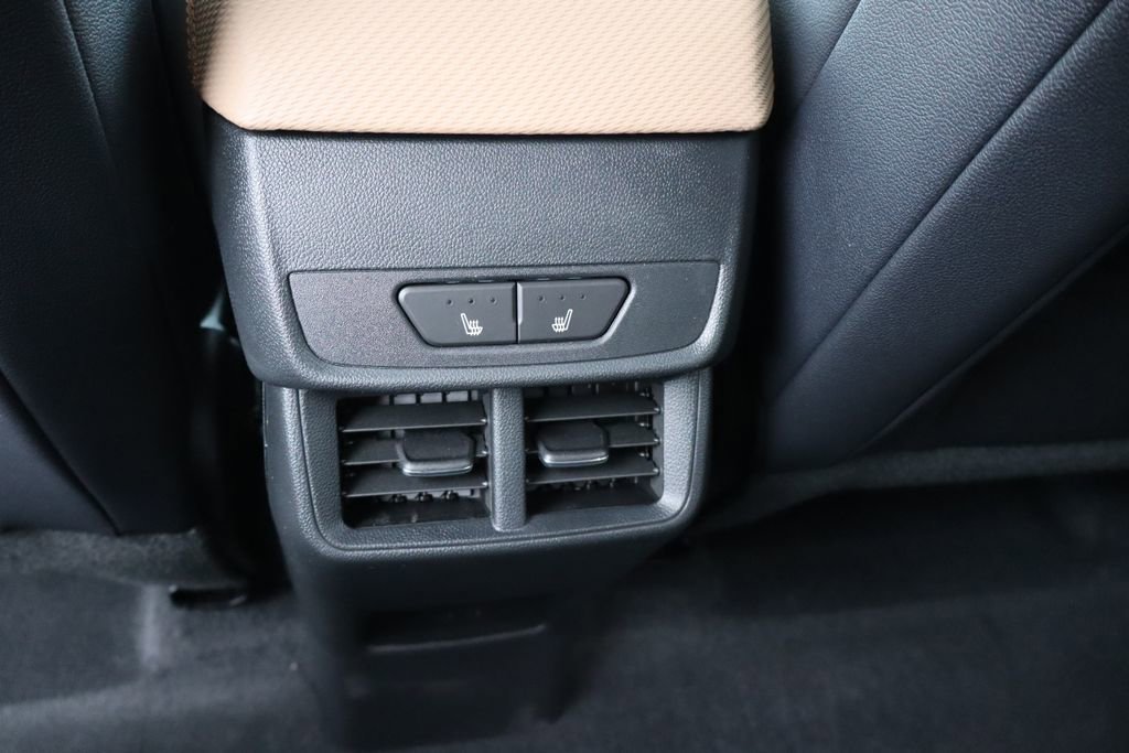 New 2026 Chevrolet Equinox ACTIV w/ Convenience Package III image 25