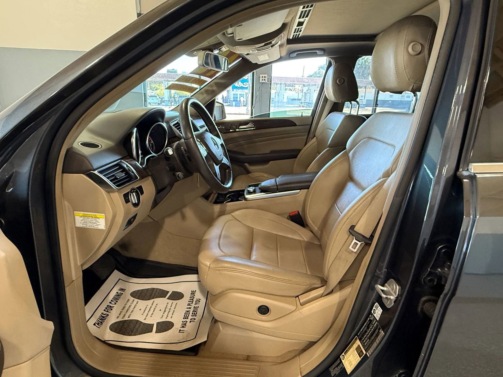 Used 2012 Mercedes-Benz ML 350 4MATIC w/ Premium 1 Pkg image 9