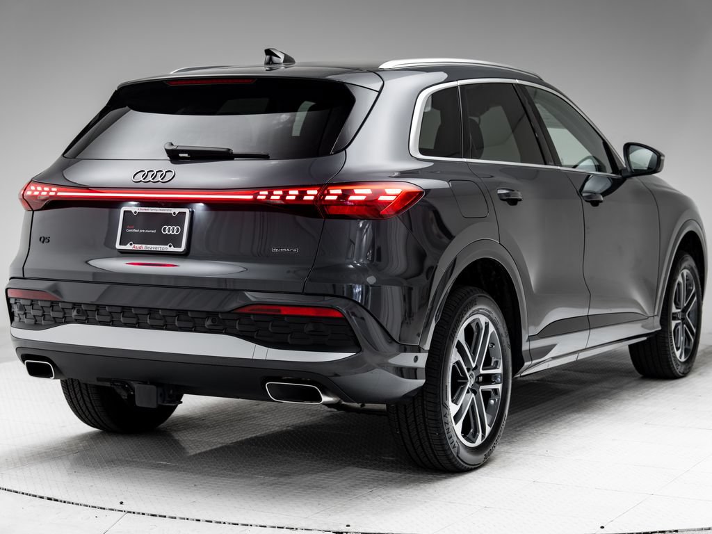 Certified 2025 Audi Q5 Premium w/ 19" Wheel Package AWD/4WD image 32
