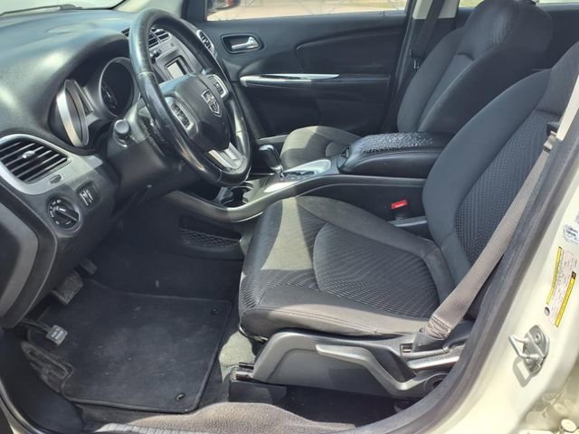 Used 2018 Dodge Journey SE w/ Popular Equipment Group FWD image 11
