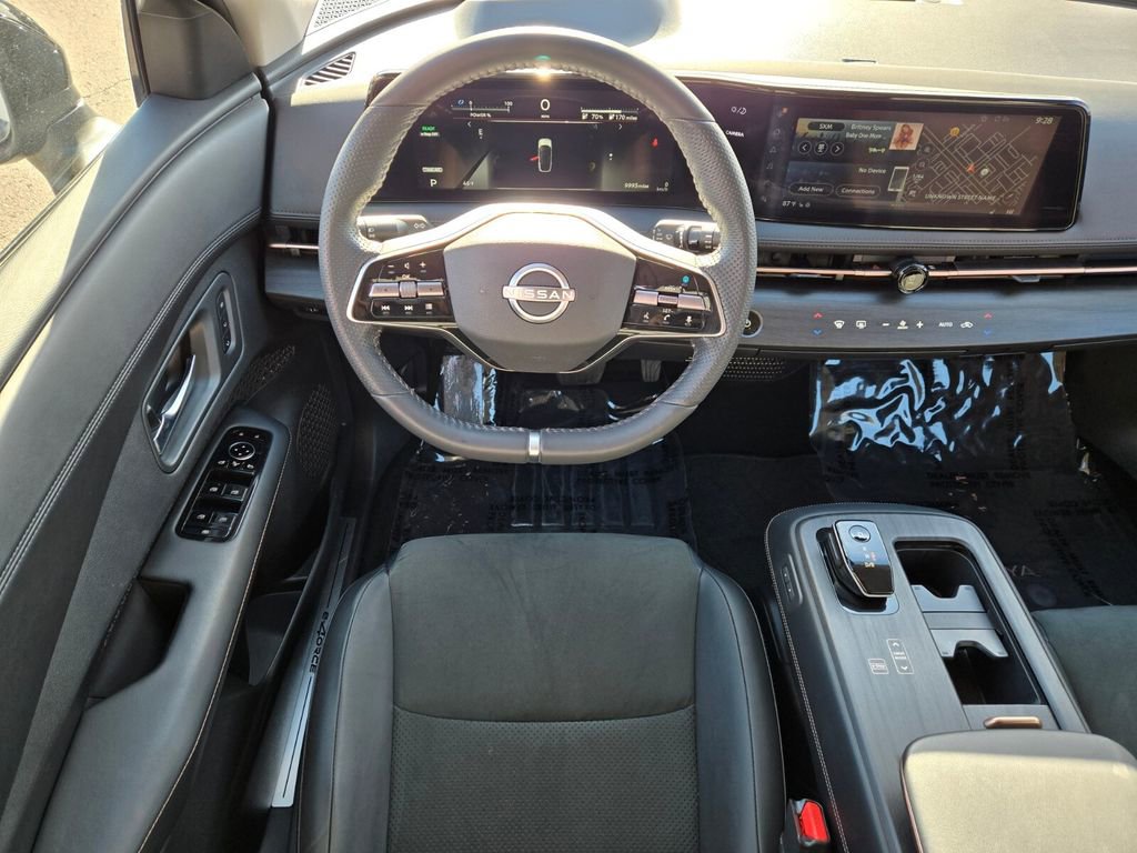 Used 2024 Nissan Ariya AWD image 14