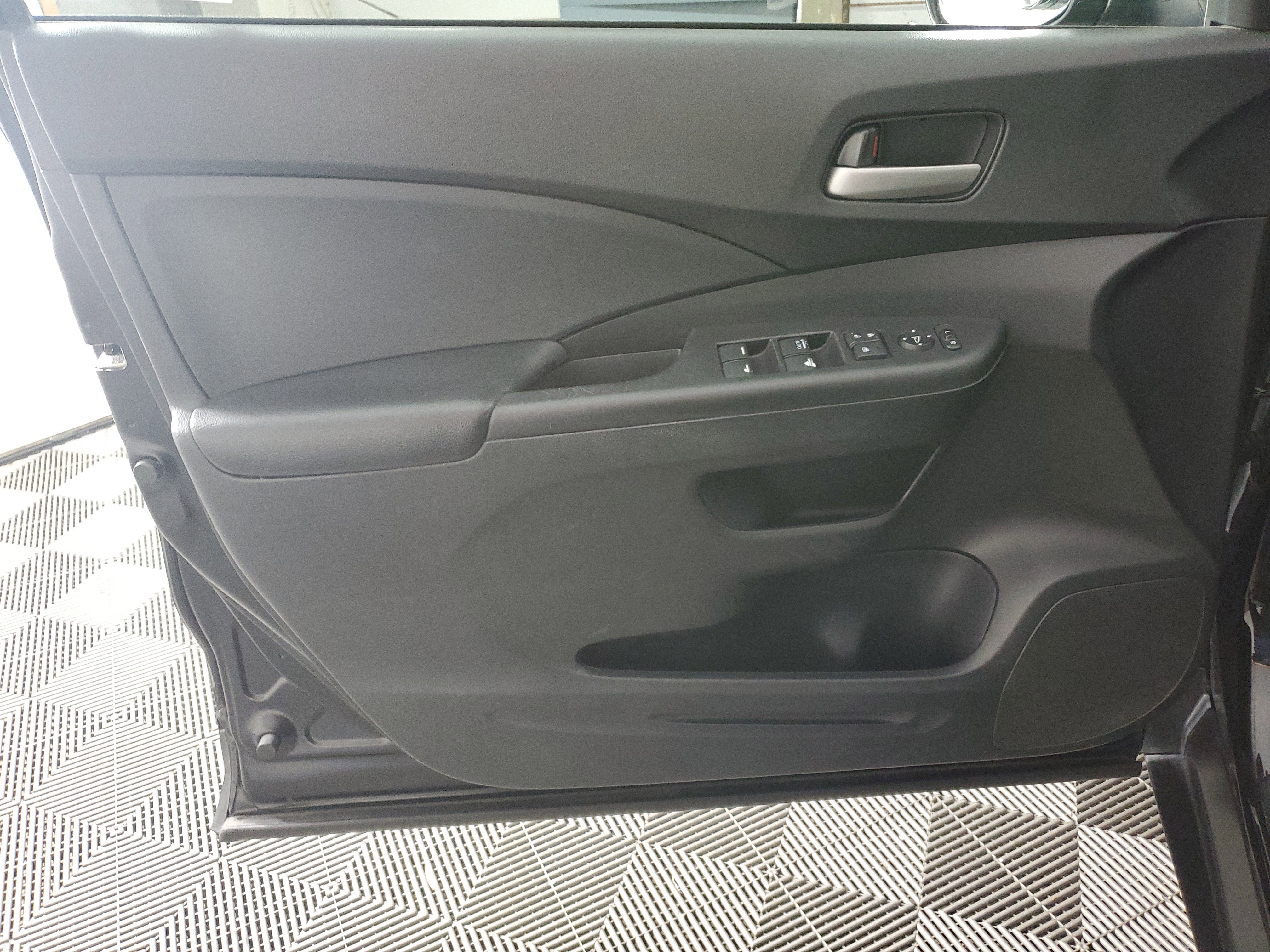 Used 2015 Honda CR-V LX image 26