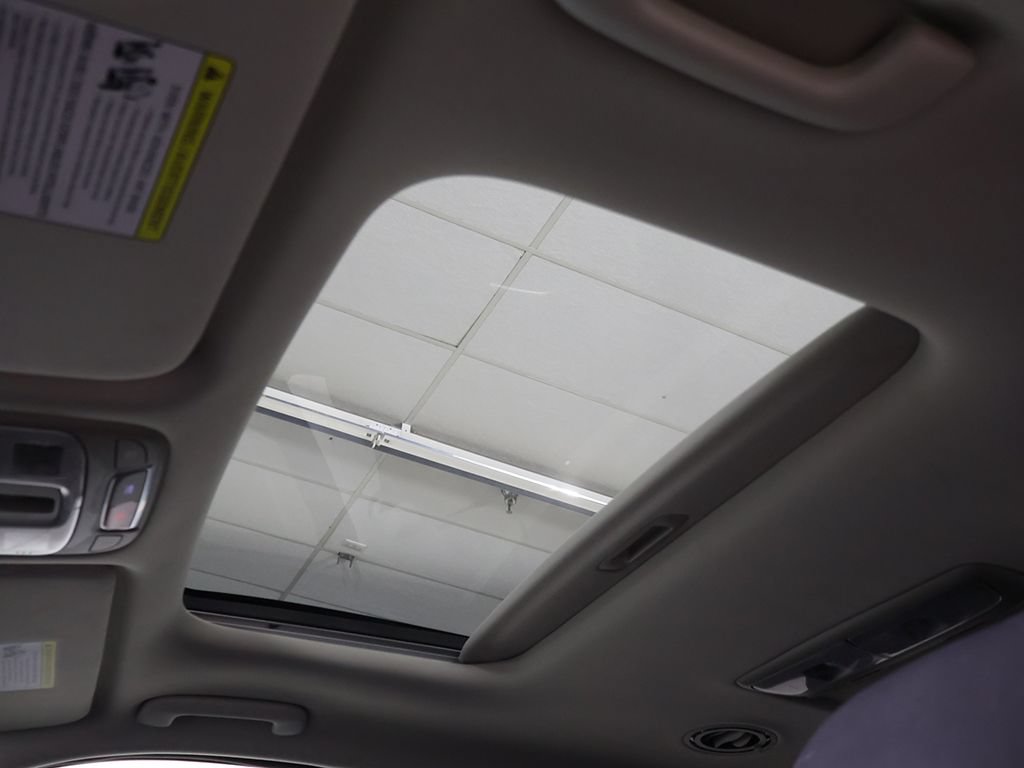 Used 2024 Kia Telluride S w/ S Sunroof Package AWD/4WD image 22