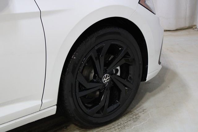 New 2026 Volkswagen Jetta SE FWD image 26