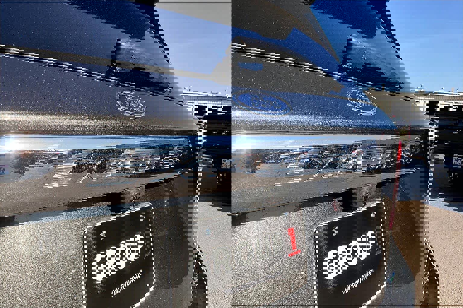 Used 2020 Ford Explorer Limited image 29