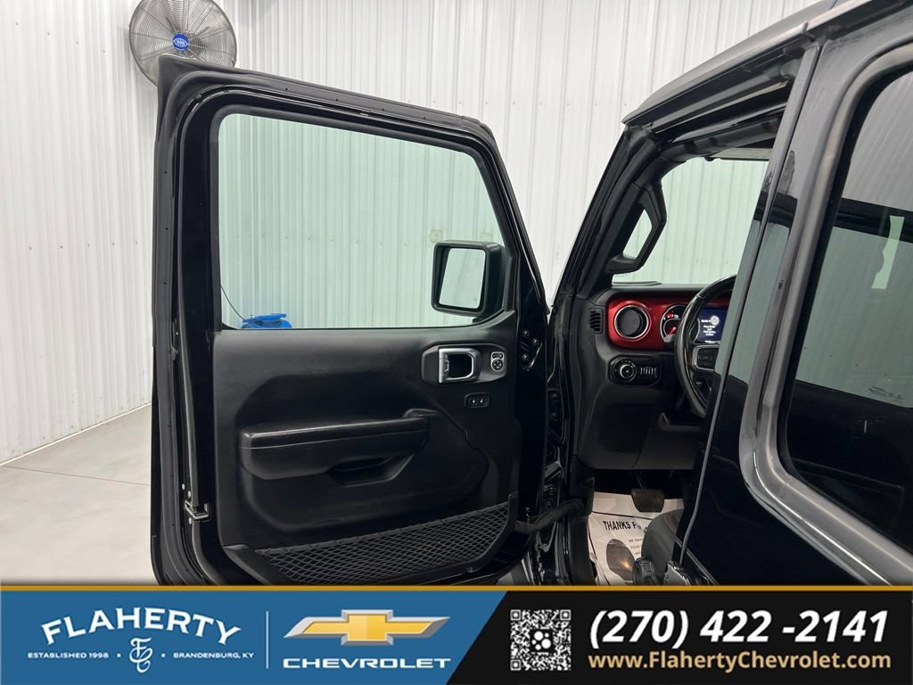 Used 2021 Jeep Wrangler Unlimited Rubicon AWD/4WD image 8
