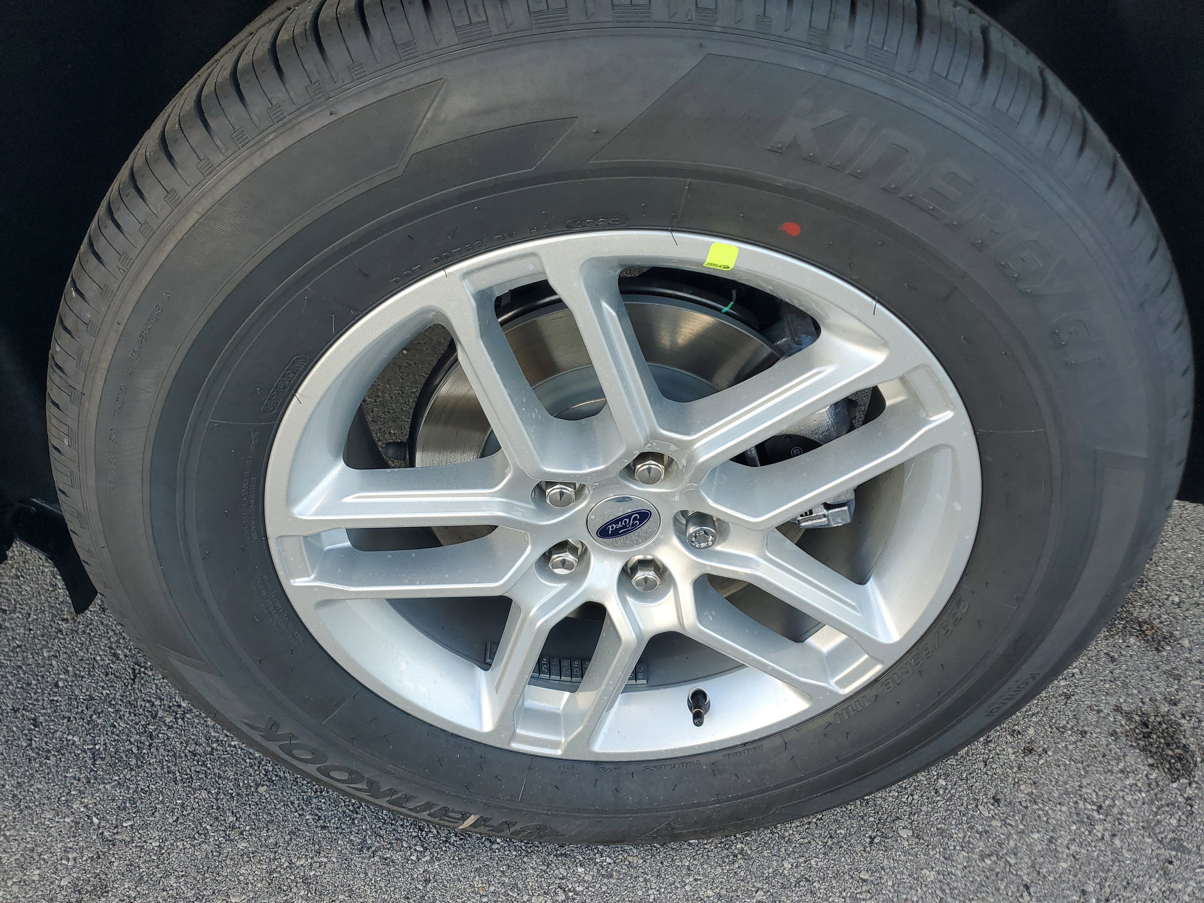 New 2026 Ford Explorer Active image 7