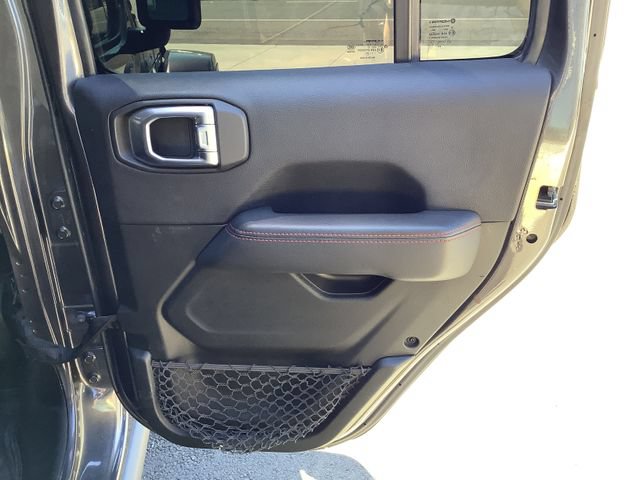 Used 2021 Jeep Wrangler Unlimited Rubicon AWD/4WD image 37