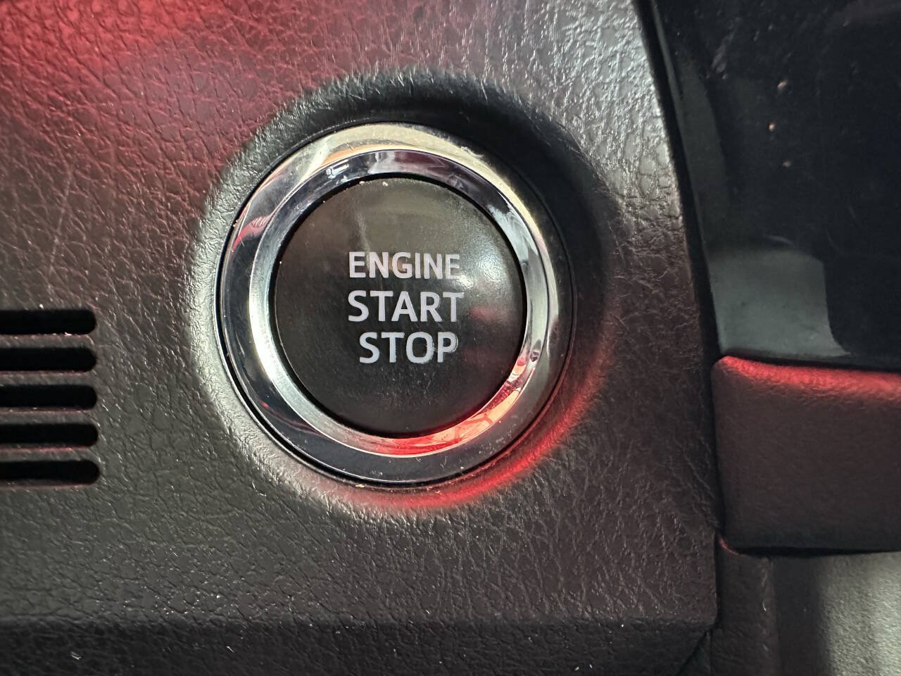 Used 2015 Toyota Corolla S Premium FWD image 23