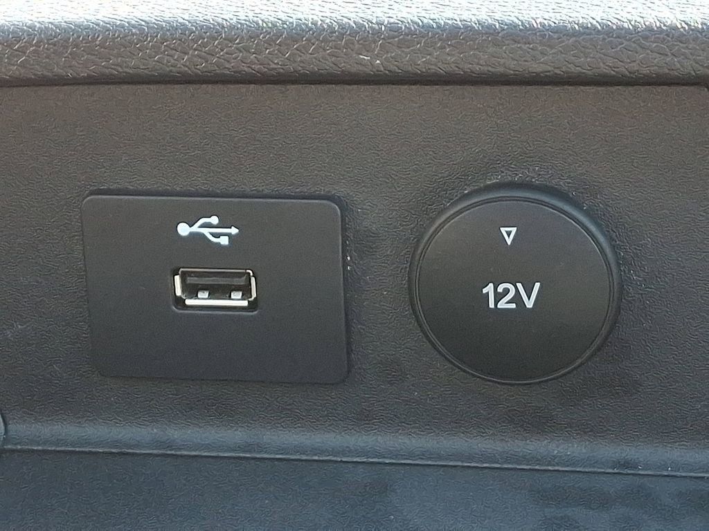 Certified 2024 Ford Transit 250 Low Roof w/ Exterior Upgrade Package image 26