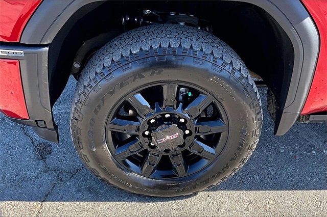 Used 2025 GMC Sierra 3500 AT4 w/ AT4 Premium Plus Package image 35