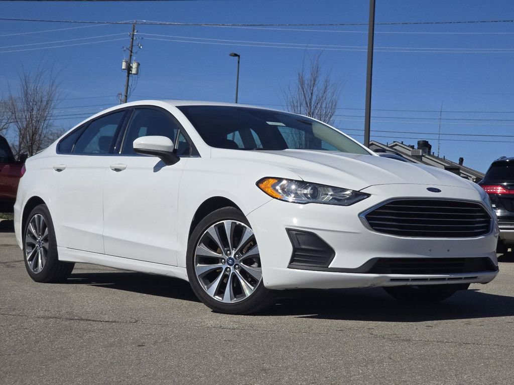 Used 2019 Ford Fusion SE AWD/4WD image 1