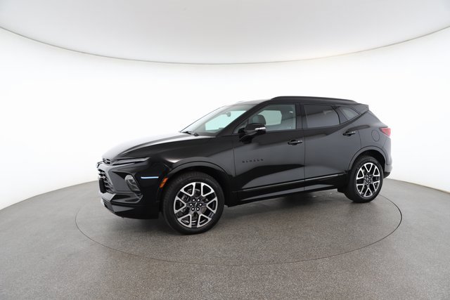 Used 2025 Chevrolet Blazer RS image 4