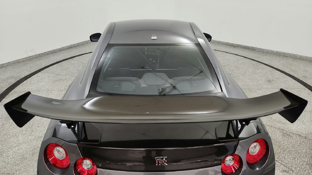 Used 2011 Nissan GT-R Premium AWD/4WD image 35