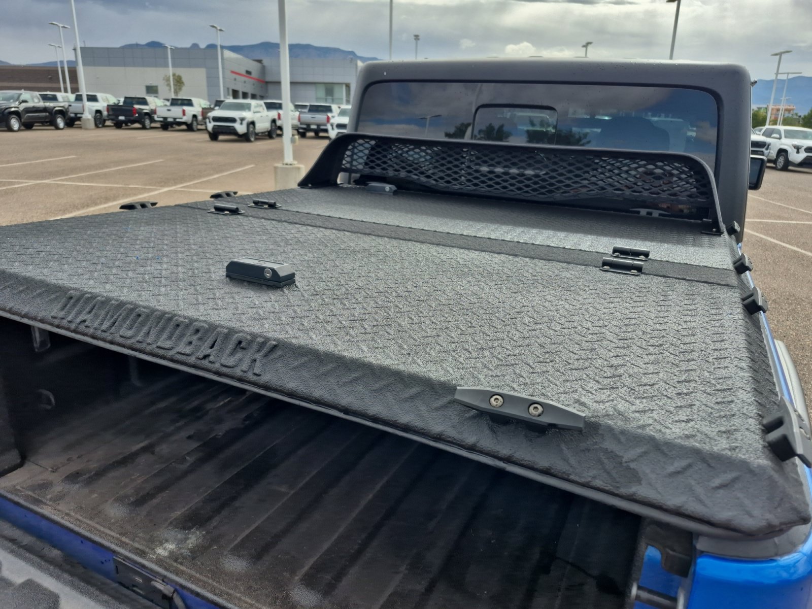 Used 2021 Jeep Gladiator Mojave AWD/4WD image 22