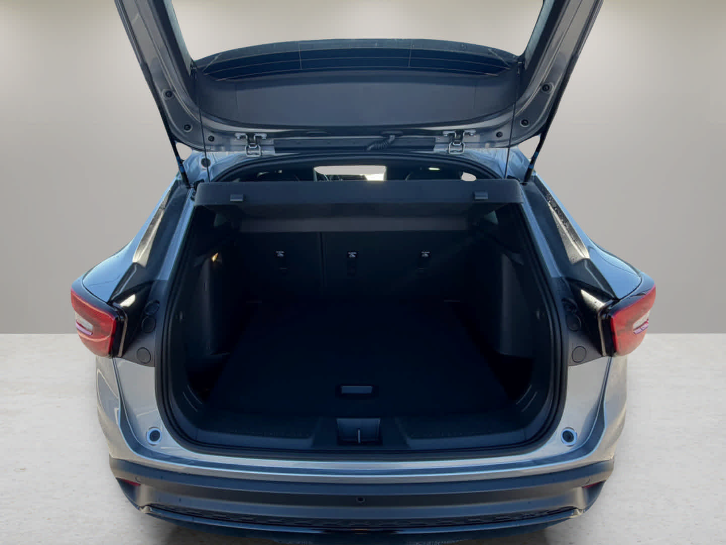 New 2026 Chevrolet Trax RS w/ Sunroof Package FWD image 28