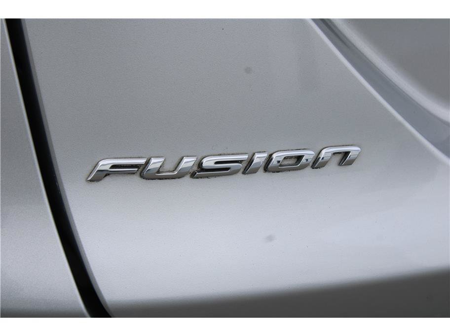 Used 2017 Ford Fusion Titanium AWD/4WD image 37