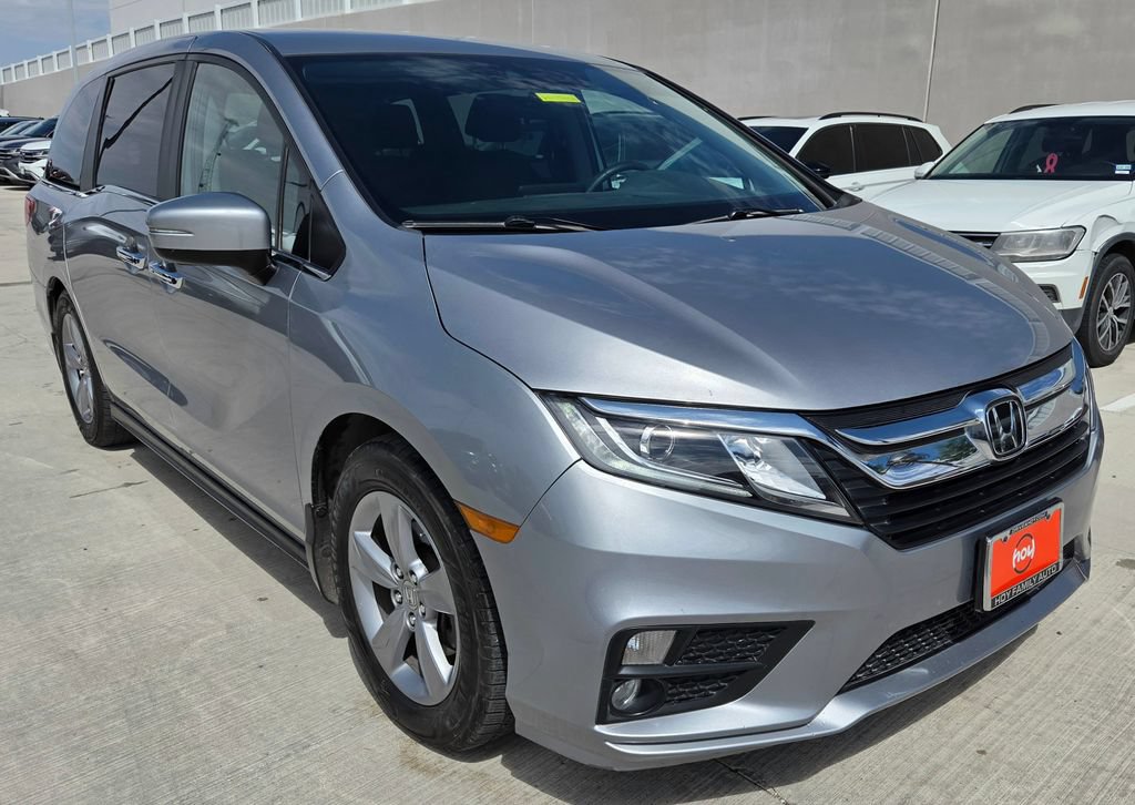 Used 2018 Honda Odyssey EX image 3