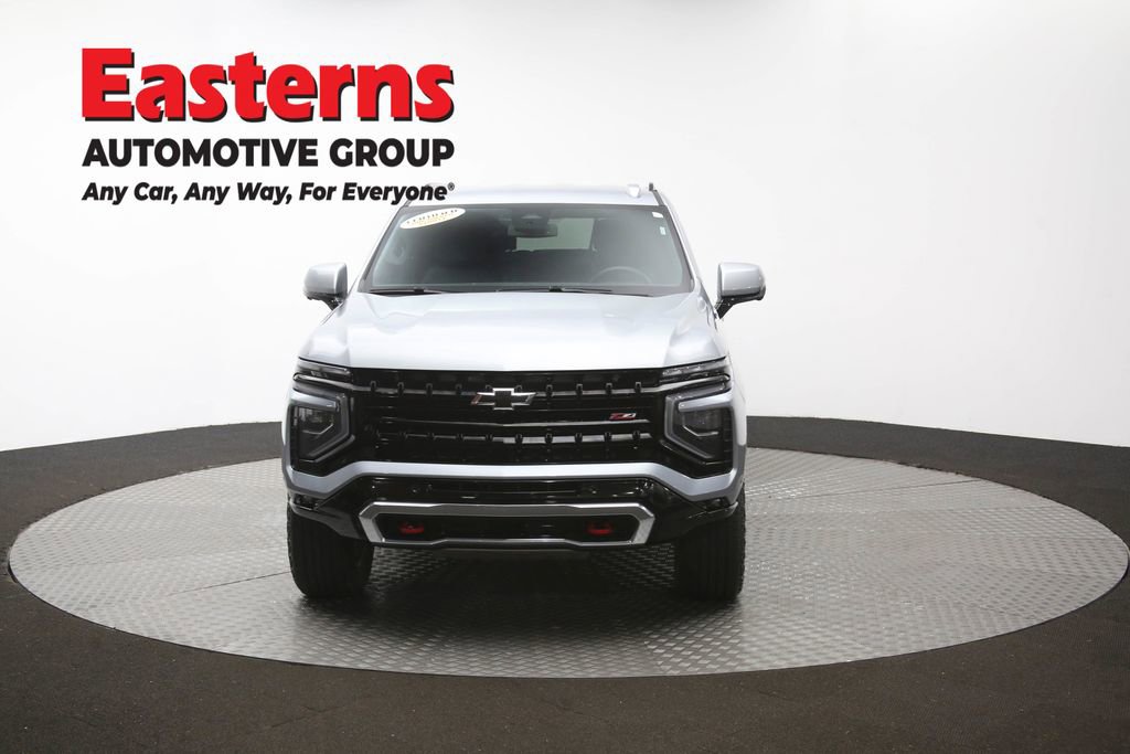 Used 2025 Chevrolet Suburban Z71 image 55