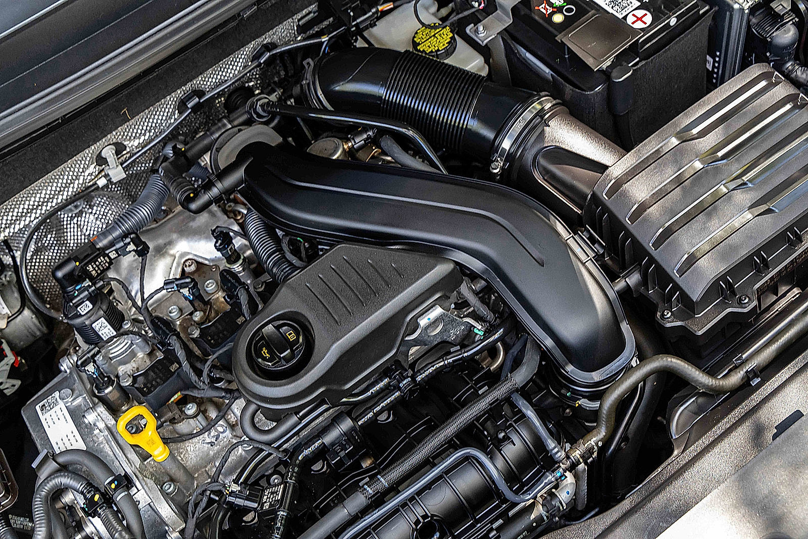 Used 2023 Volkswagen Taos SE w/ Panoramic Sunroof Package image 29