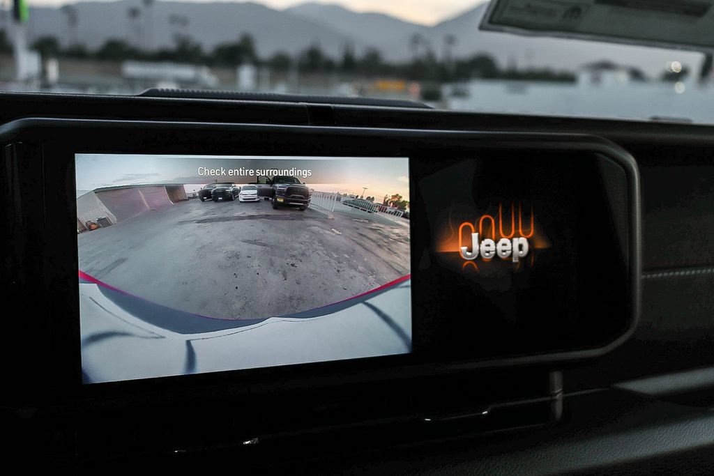 New 2026 Jeep Wrangler Unlimited Sport w/ Dual Top Group AWD/4WD image 25