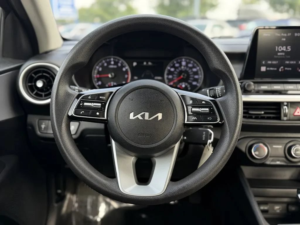 Used 2024 Kia Forte LX FWD image 14