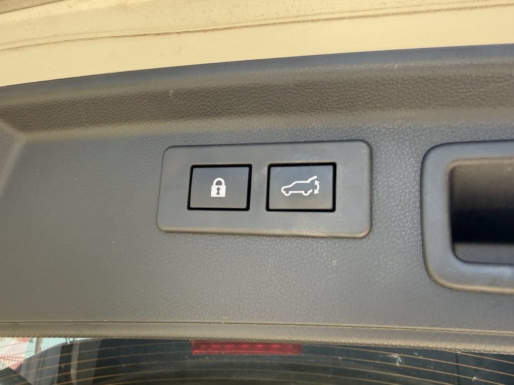 Used 2023 Subaru Forester Premium AWD/4WD image 31