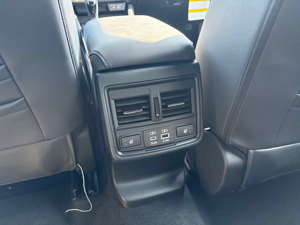 New 2026 Subaru Outback Touring AWD/4WD image 25