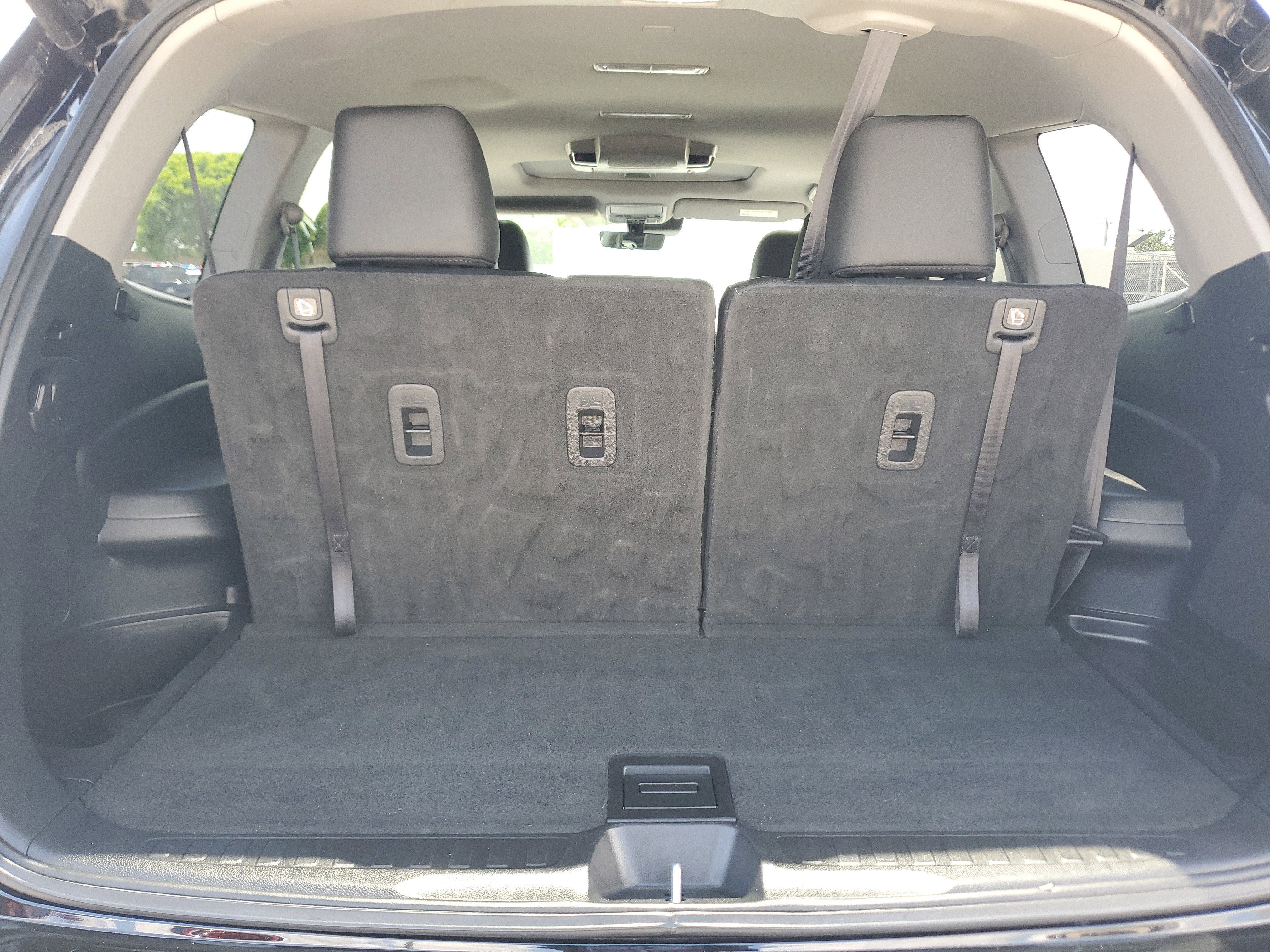 Used 2022 Honda Pilot Touring image 17
