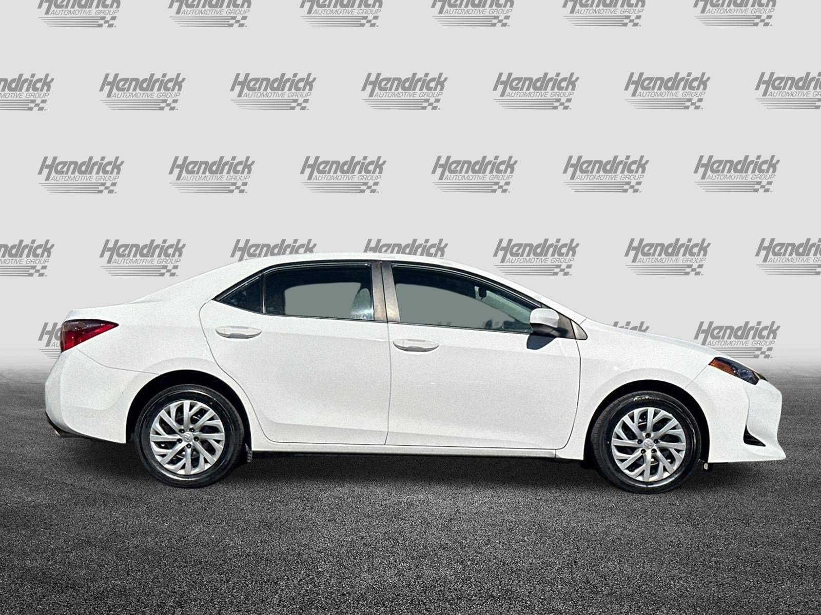 Used 2019 Toyota Corolla LE FWD image 3
